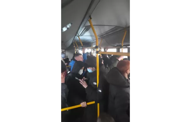 Доставление задержанных в Санкт-Петербурге / Фото предоставлено задержанным